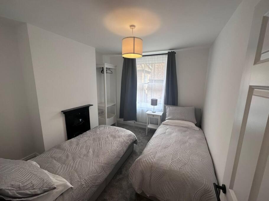 Вилла Riverside 3 Bed House Винчестер Экстерьер фото